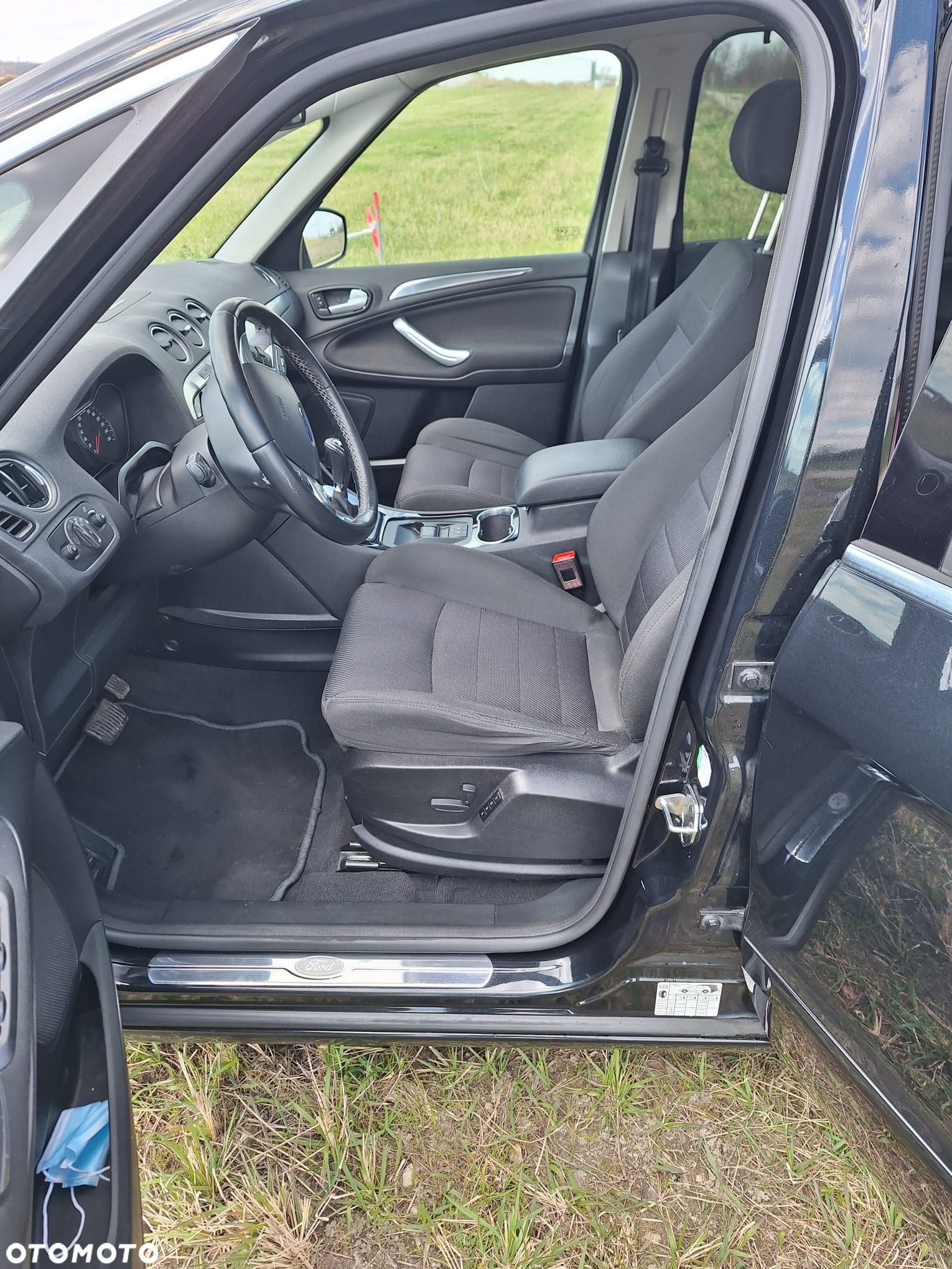 Ford S-Max 2.0 TDCi DPF Titanium - 13