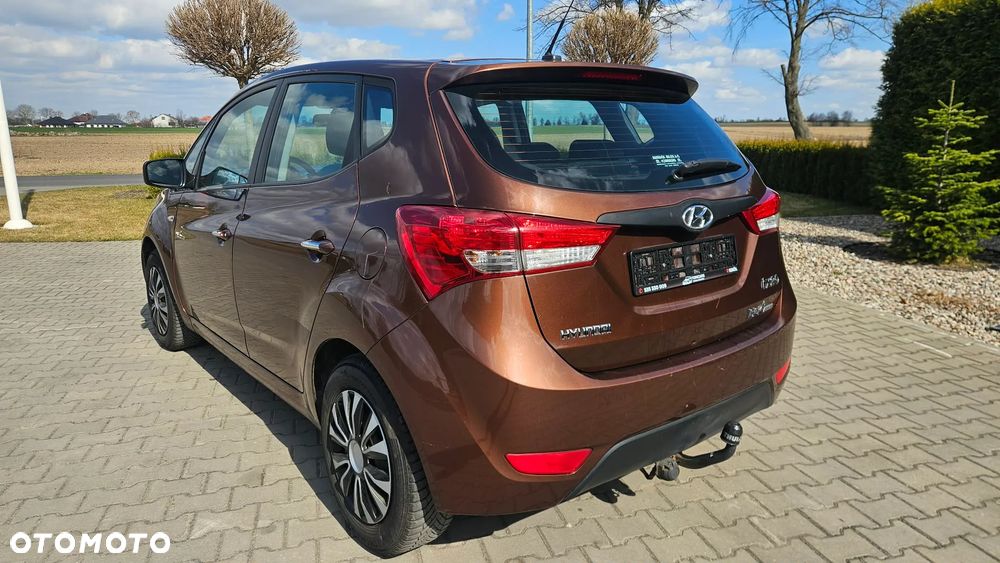 Hyundai ix20 1.4 blue Comfort - 10