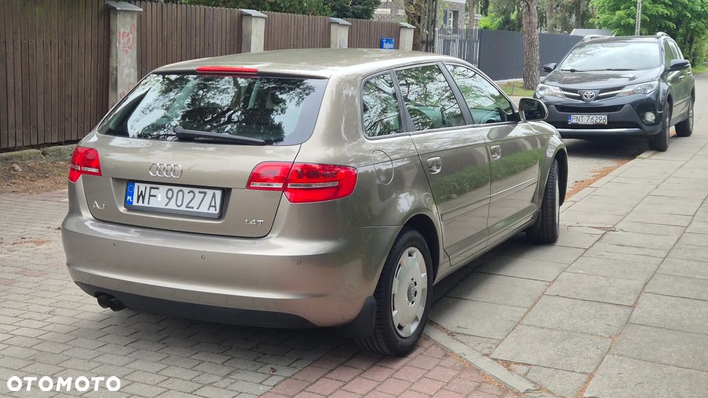 Audi A3 Sportback 1.4 TFSI Attraction - 4