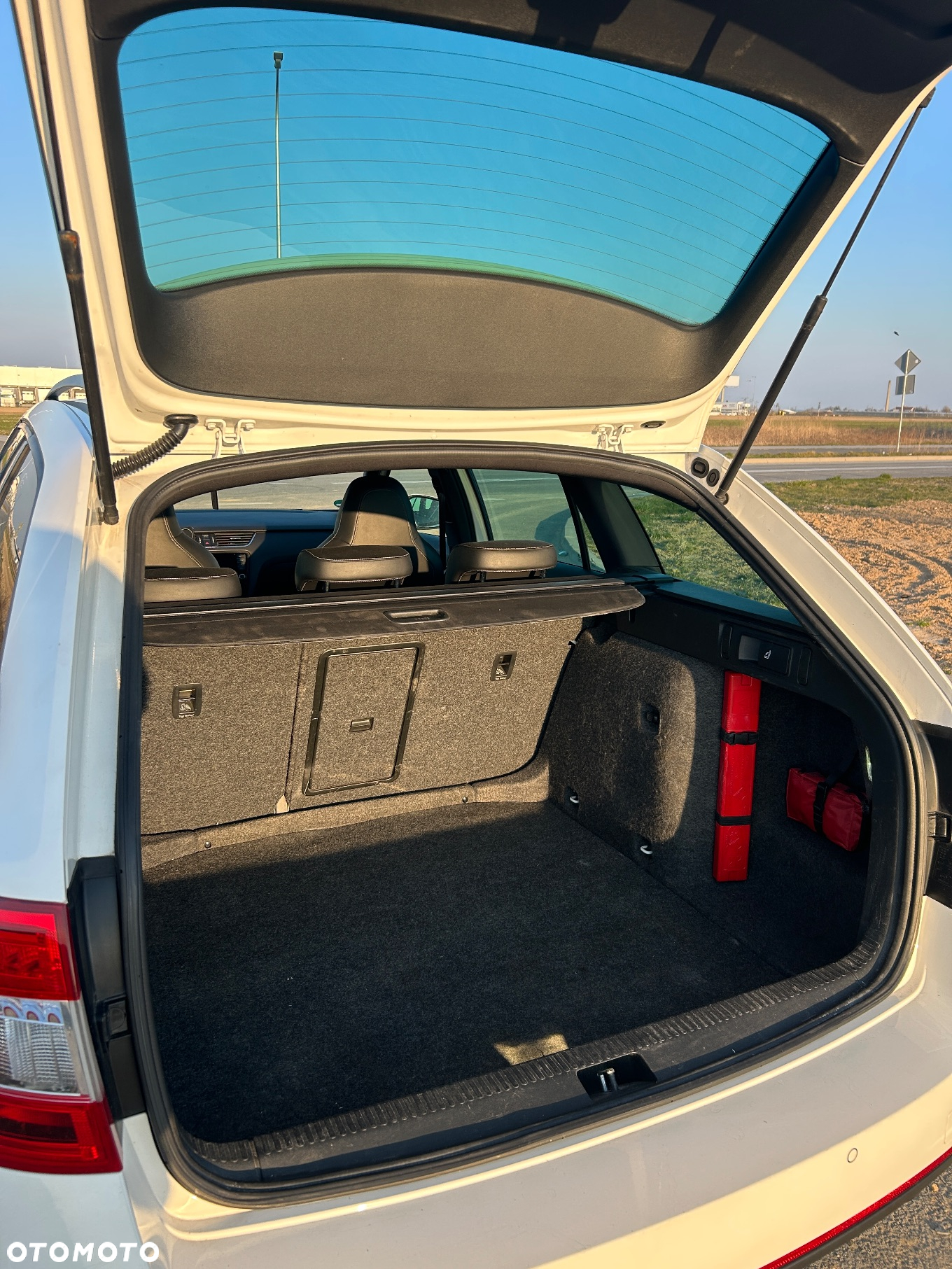 Skoda Octavia 2.0 TDI RS DSG - 11