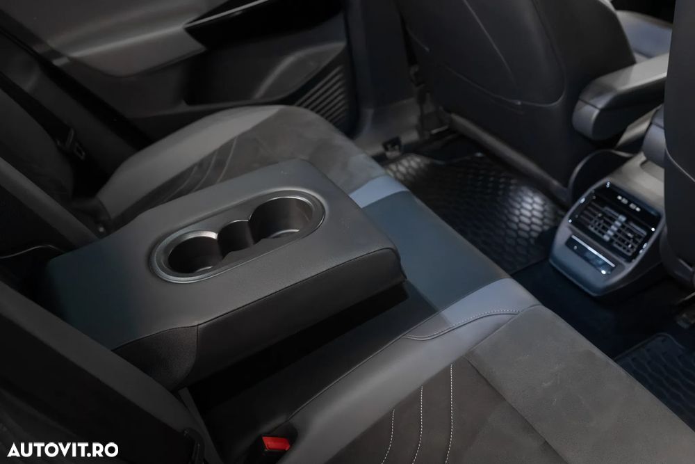 VOLKSWAGEN ID.5 2022 — imagine 34