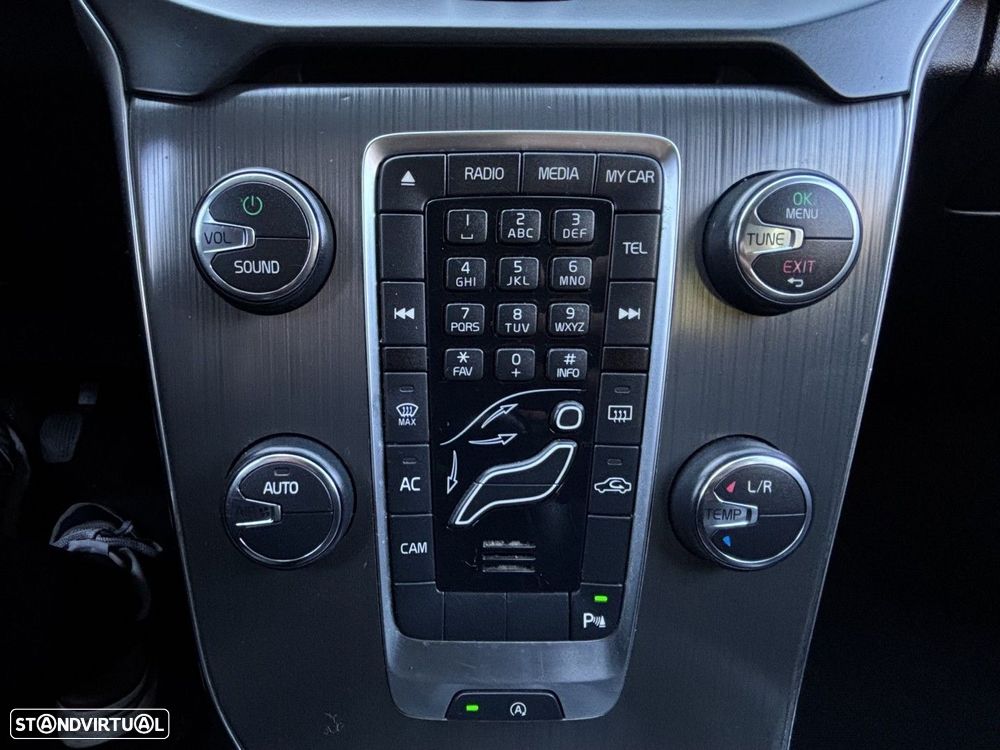 Volvo V40 1.6 D2 Momentum - 15