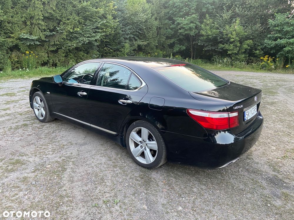 Lexus LS 460 Prestige - 19