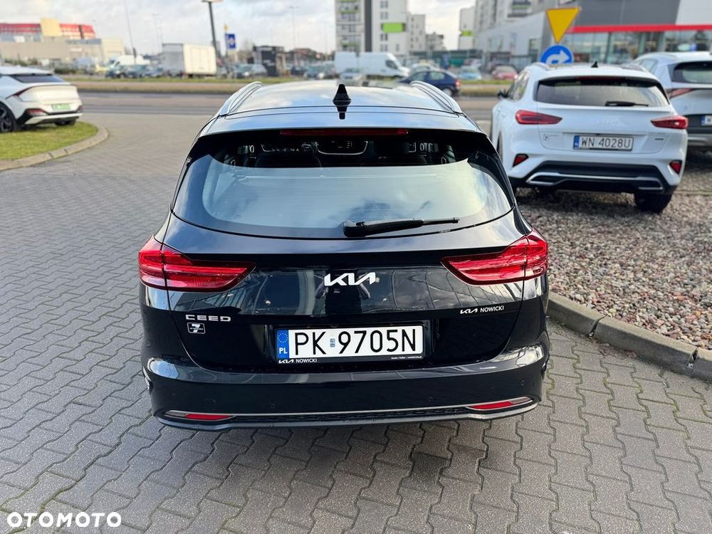 Kia Ceed 1.5 T-GDI M - 4