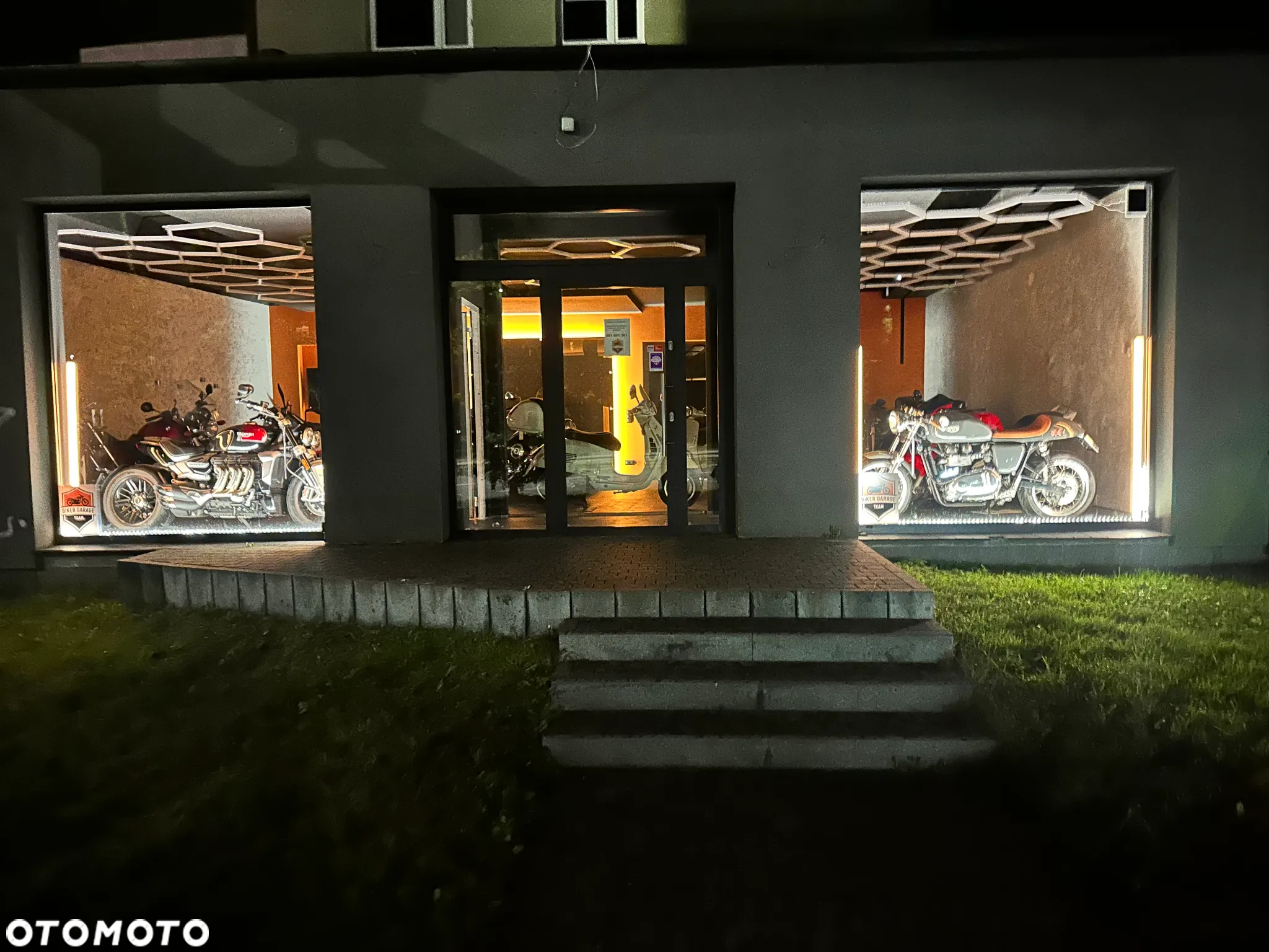 Ducati Monster - 27