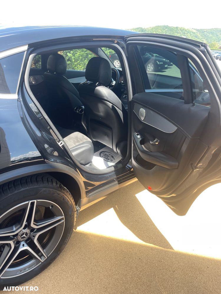 Mercedes-Benz GLC Coupe 300 d 4Matic 9G-TRONIC AMG Line - 22