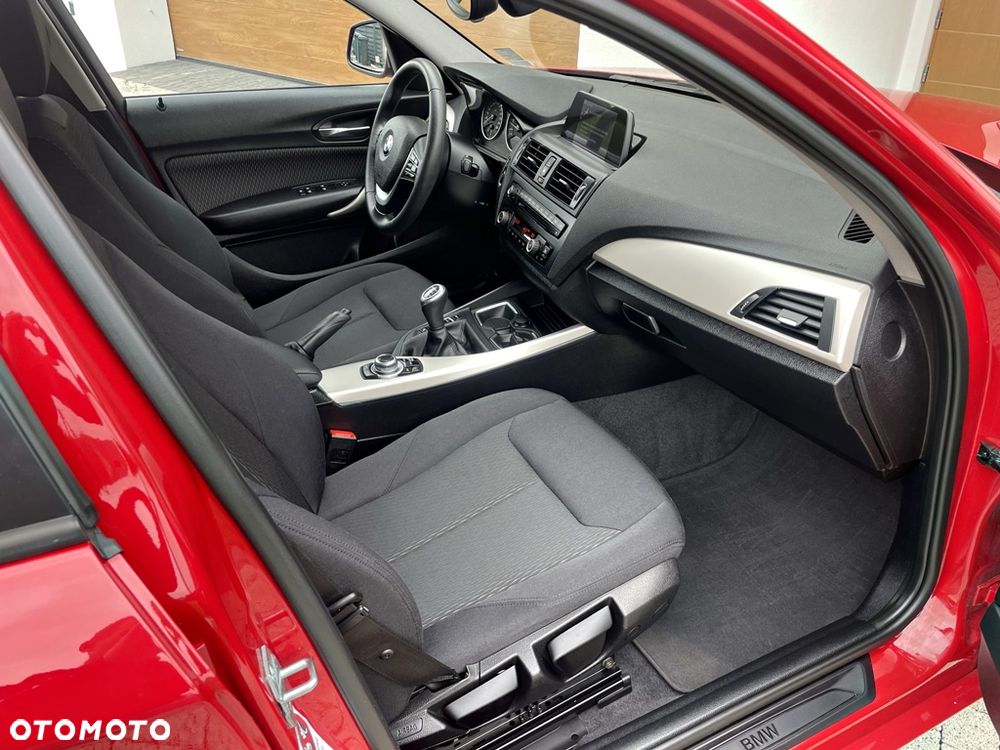 BMW Seria 1 116i Sport Line - 29