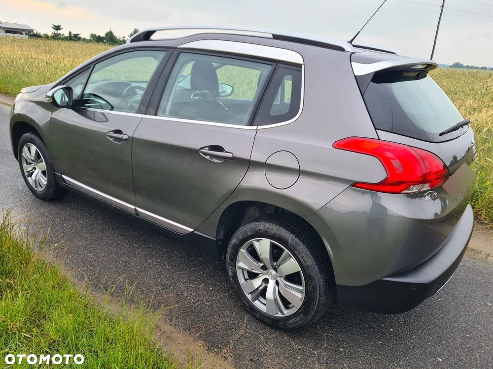 Peugeot 2008 PureTech 110 Stop&Start Allure - 4