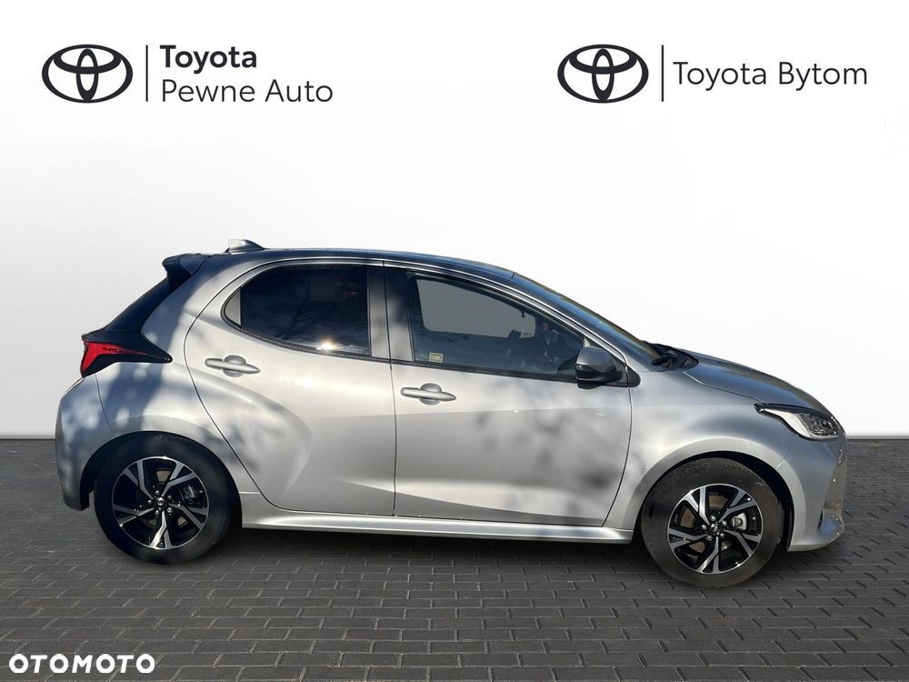 Toyota Yaris Hybrid 1.5 Style - 16