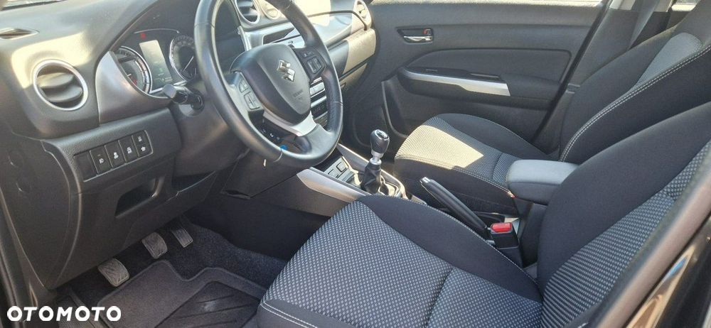 Suzuki Vitara - 20
