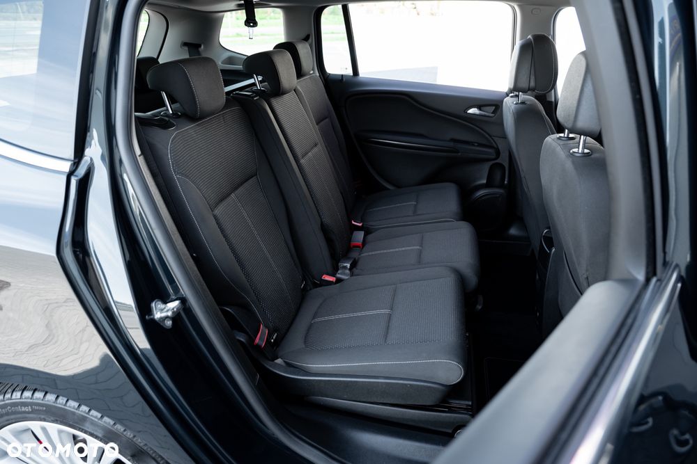 Opel Zafira 1.6 T SIDI Cosmo S&S - 21
