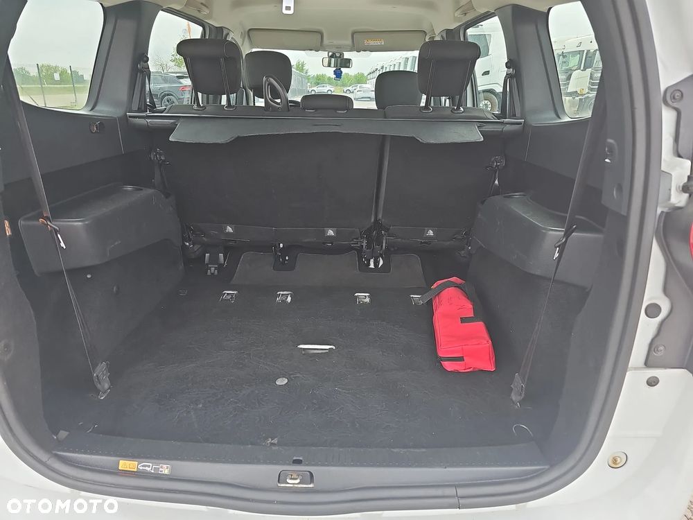 Dacia Lodgy 1.5 Blue dCi Stepway S&S EU6d - 19