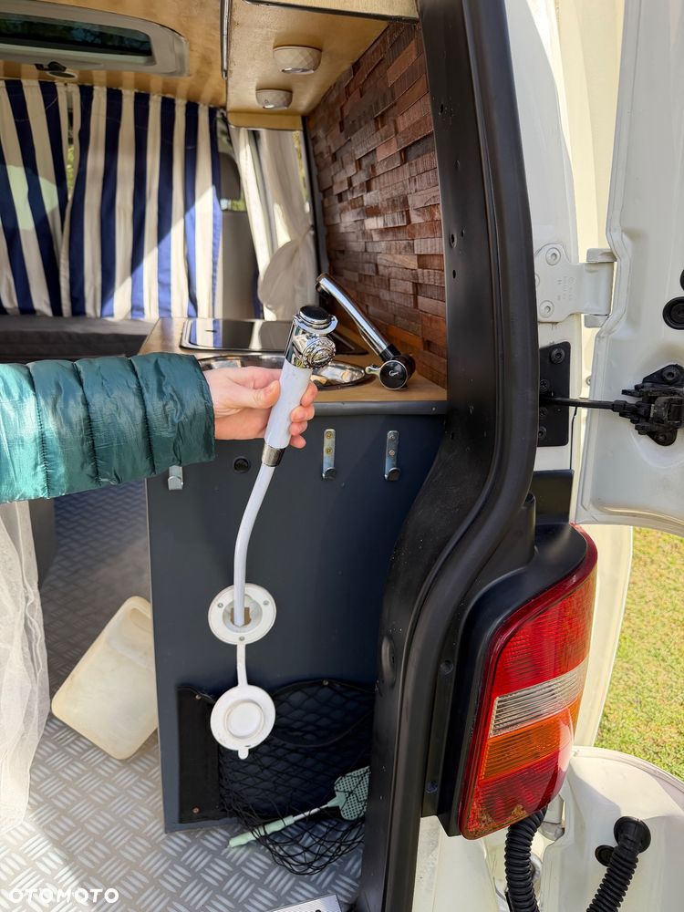 Volkswagen Transporter L1H1 - 12