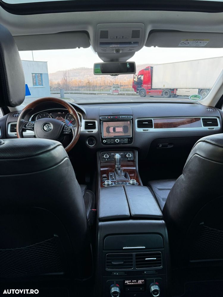 Volkswagen Touareg - 29