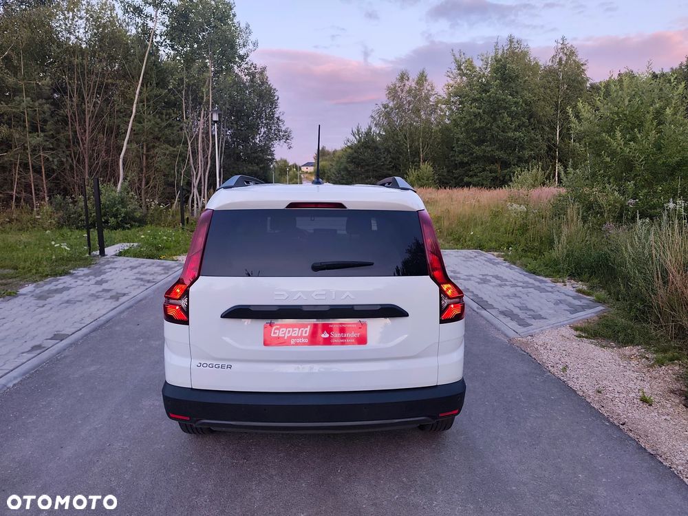 Dacia Jogger 1.0 TCe Expression 7os - 14