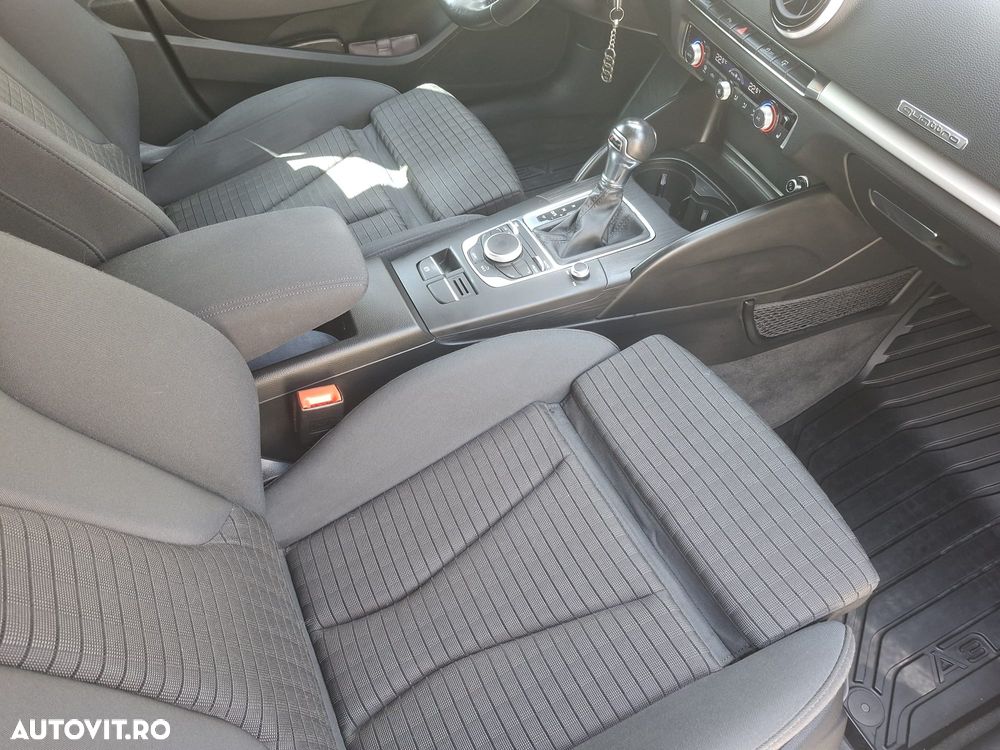 Audi A3 2.0 TDI ack (clean diesel) quattro S tronic Attraction - 6