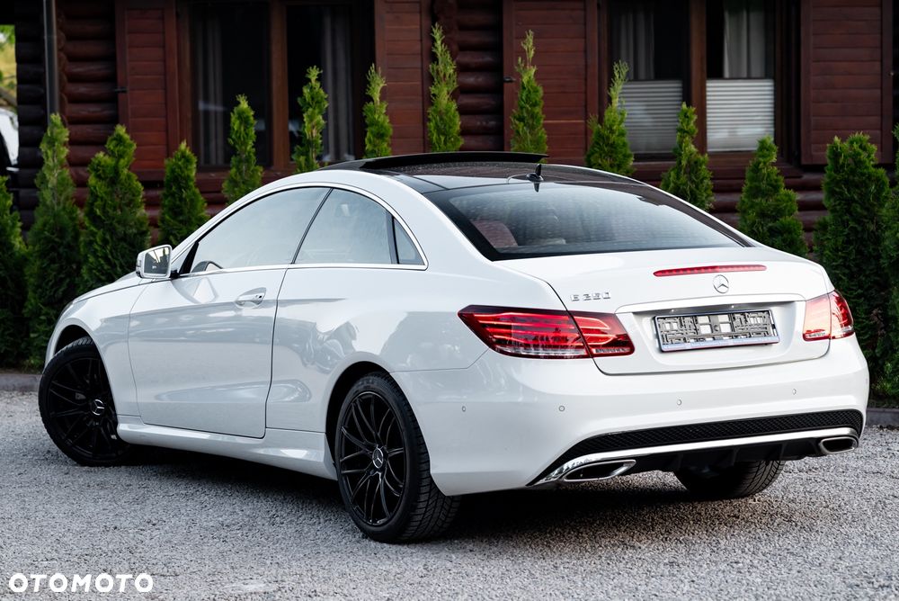 Mercedes-Benz Klasa E 250 7G-TRONIC - 9