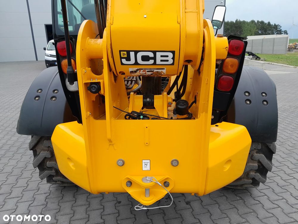 JCB 540-140 2022r - 14