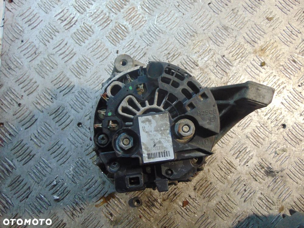 Alternator Volvo XC90 2,4 L 30658085 - 3