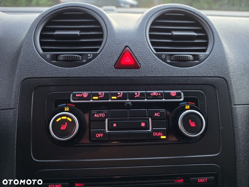 Volkswagen Caddy Maxi Comfortline 4Motion - 21