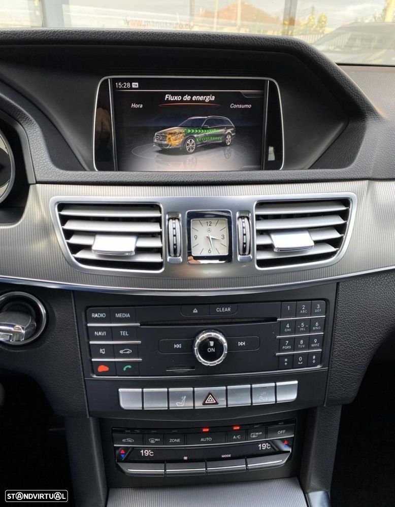 Mercedes-Benz E 300 Bluetec Hybrid Avantgarde - 17