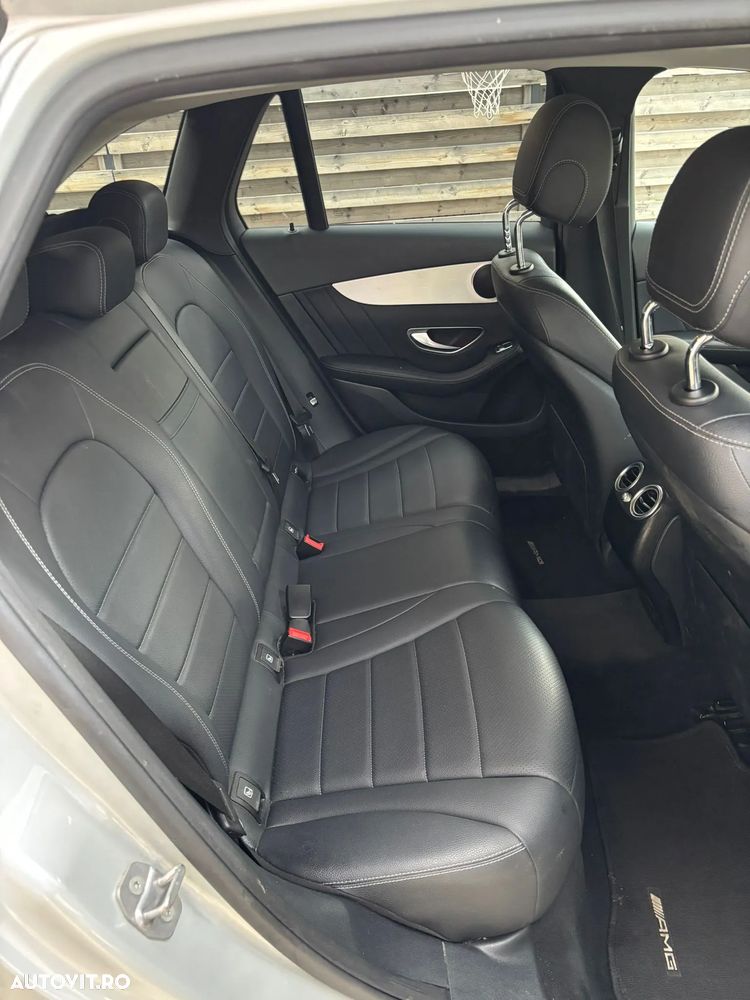 Mercedes-Benz GLC 220 d 4Matic 9G-TRONIC AMG Line - 12