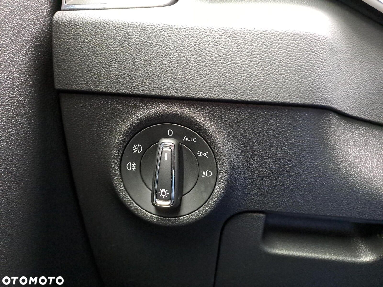 Skoda Karoq 1.5 TSI ACT 4x2 Style DSG - 19