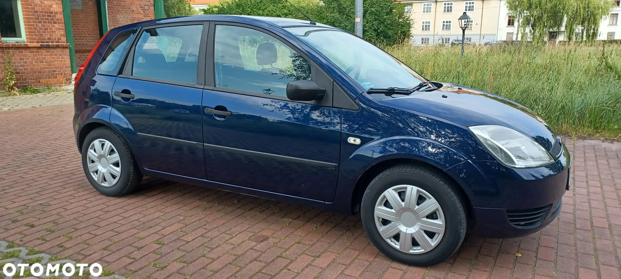 Ford Fiesta 1.4 TDCi Ambiente - 4
