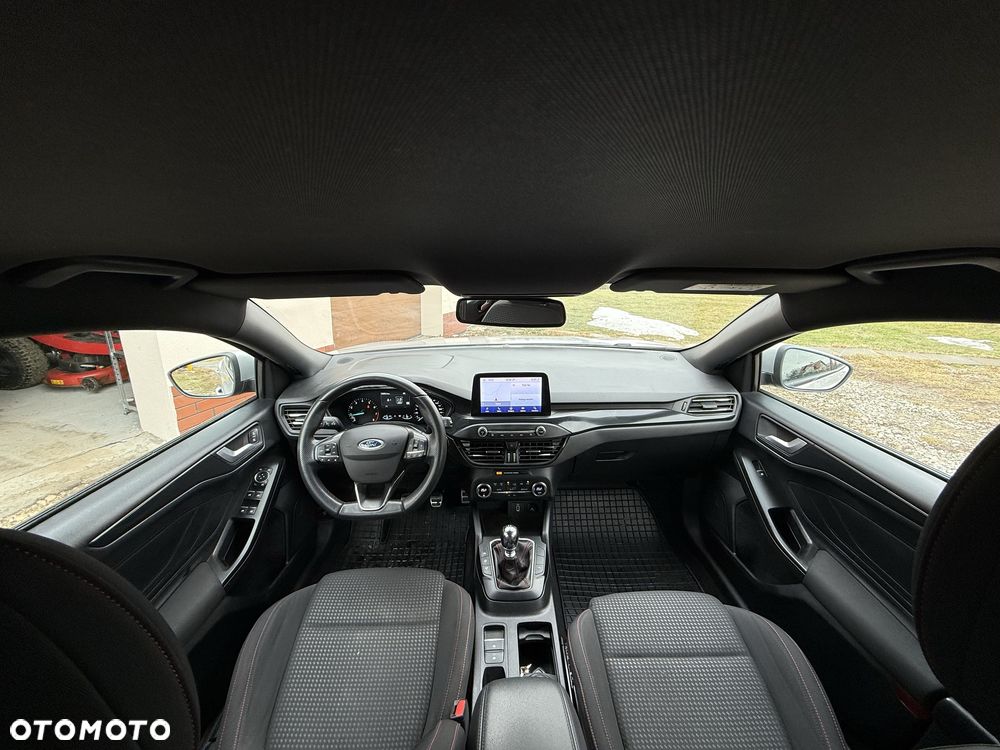 Ford Focus - 7