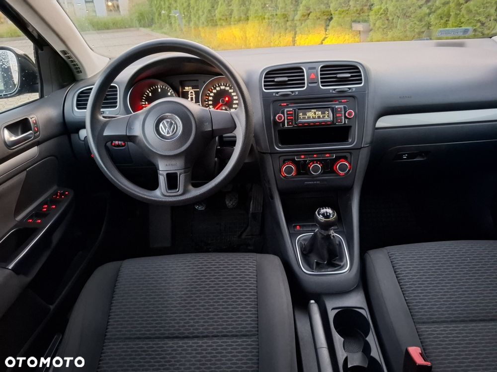 Volkswagen Golf - 5