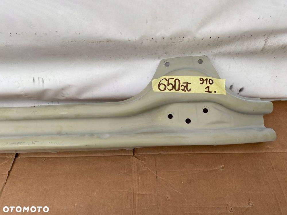 Sprinter 910 FWD 18-Belka wzmocnienie Pod Zderzak ORYGINALNA A9106225000 - 2