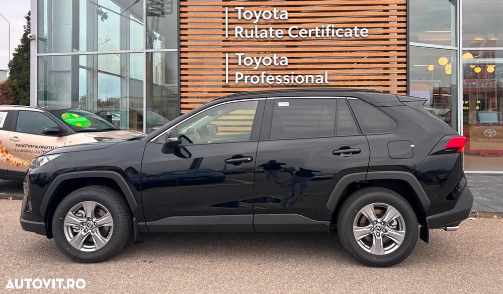 Toyota RAV4 - 5