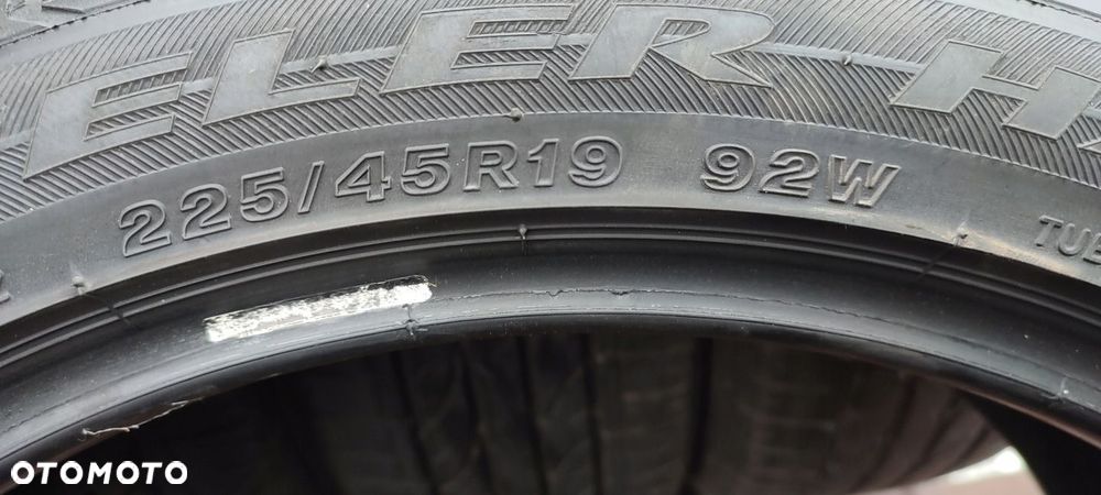 Opony Letnie Bridgestone Dueler H/P Sport 225/45/19 92W 2016r 4x6,5-7mm Bdb - 10