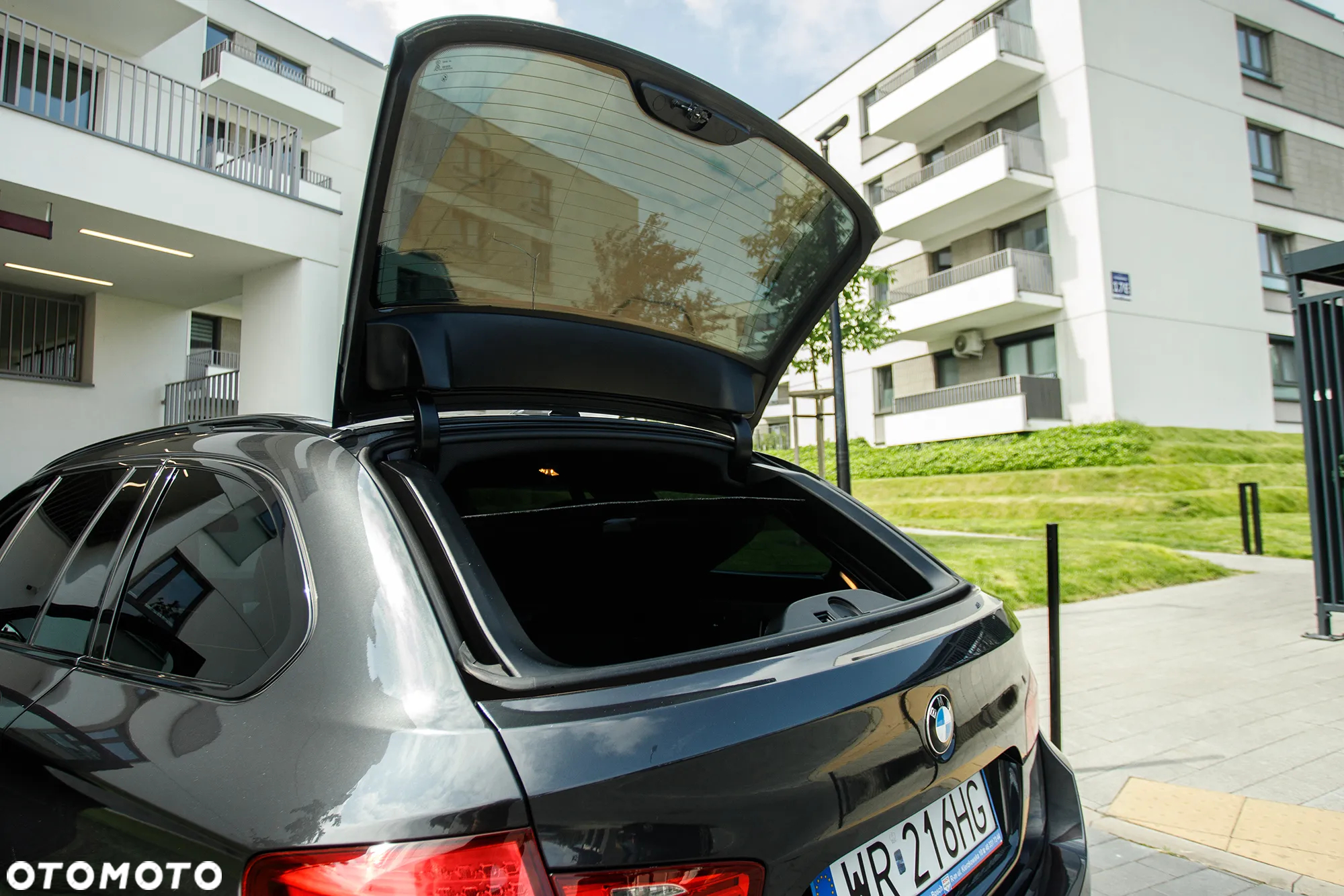BMW Seria 5 520d Touring Sport-Aut - 36