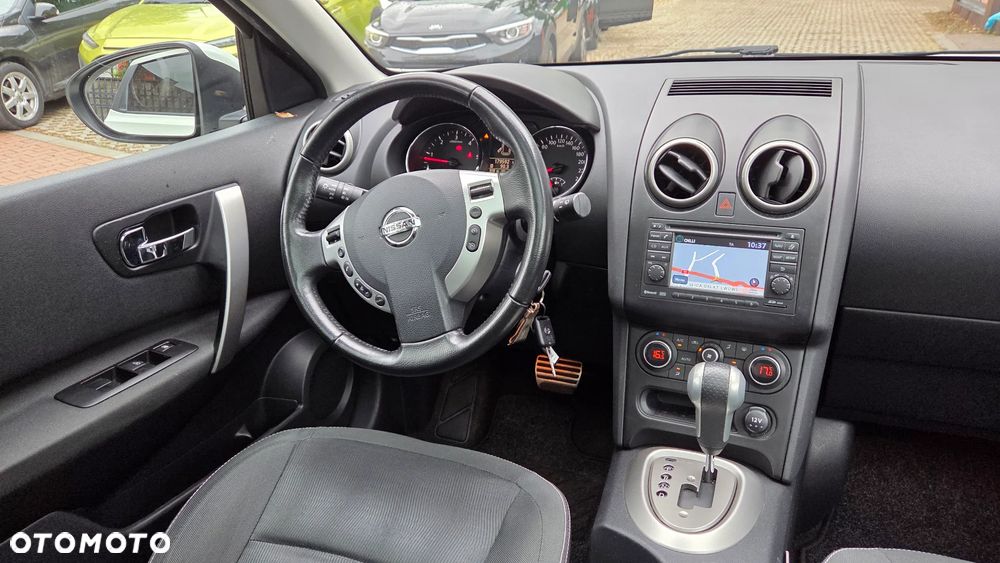 Nissan Qashqai 2.0 dCi 4 x 4 DPF tekna - 5