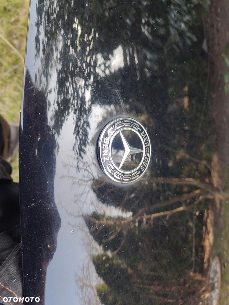 MERCEDES W203 C-KLASA MASKA przednia przód 040 W Kolor Czarna - 16