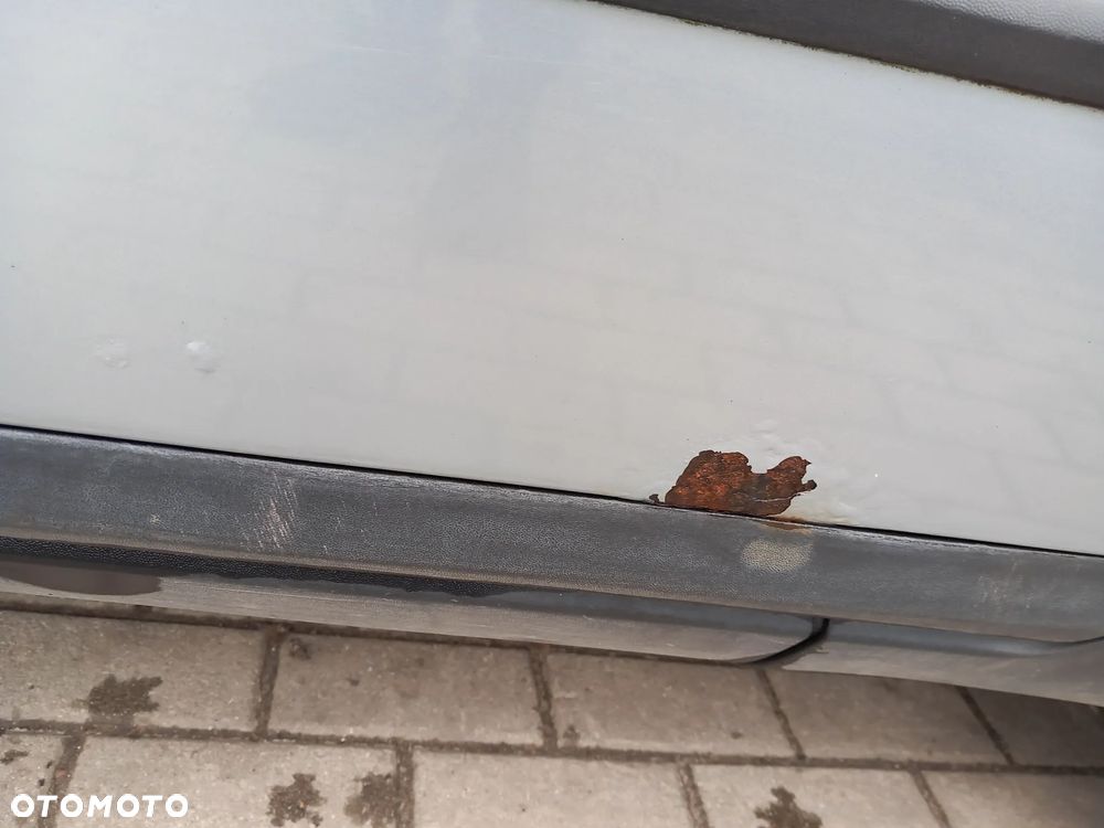 VW PASSAT B6 DRZWI LEWE TYLNE LEWY TYŁ KOMBI KOLOR: LB5M - 7