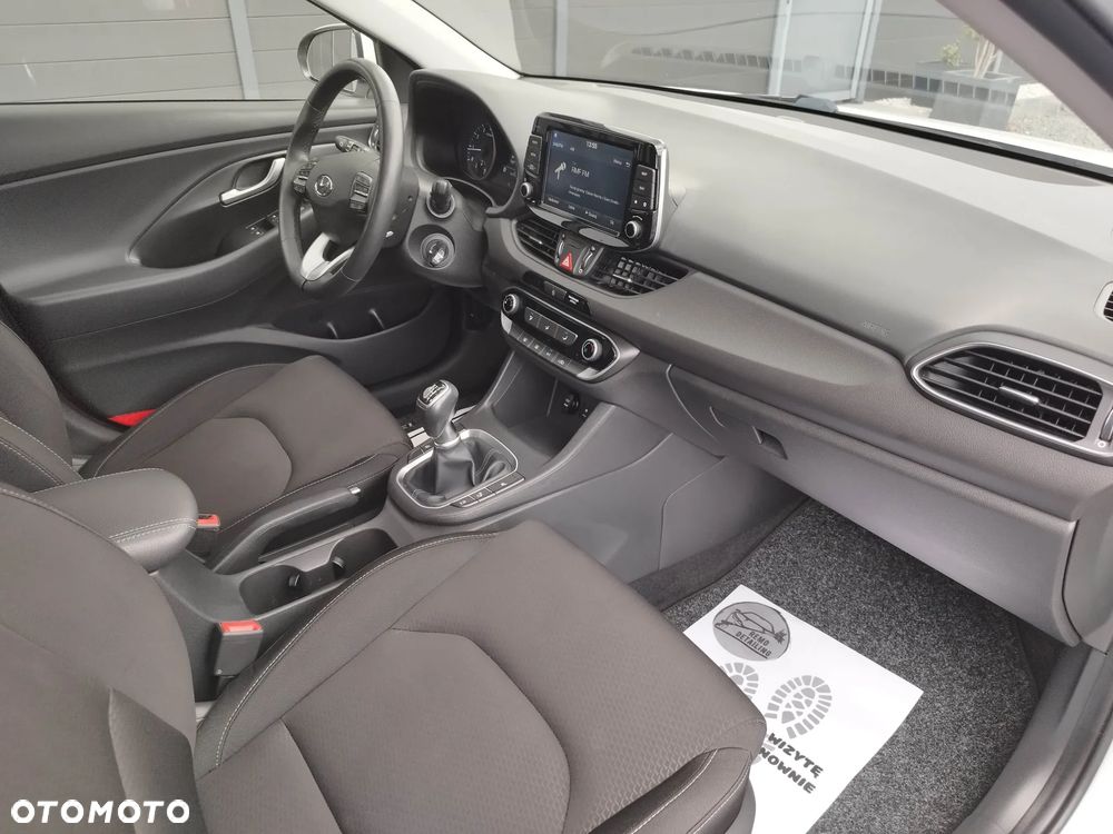 Hyundai i30 1.4 Trend - 28