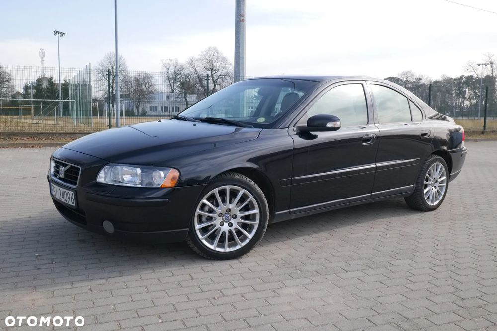 Volvo S60 2.4D Summum - 1