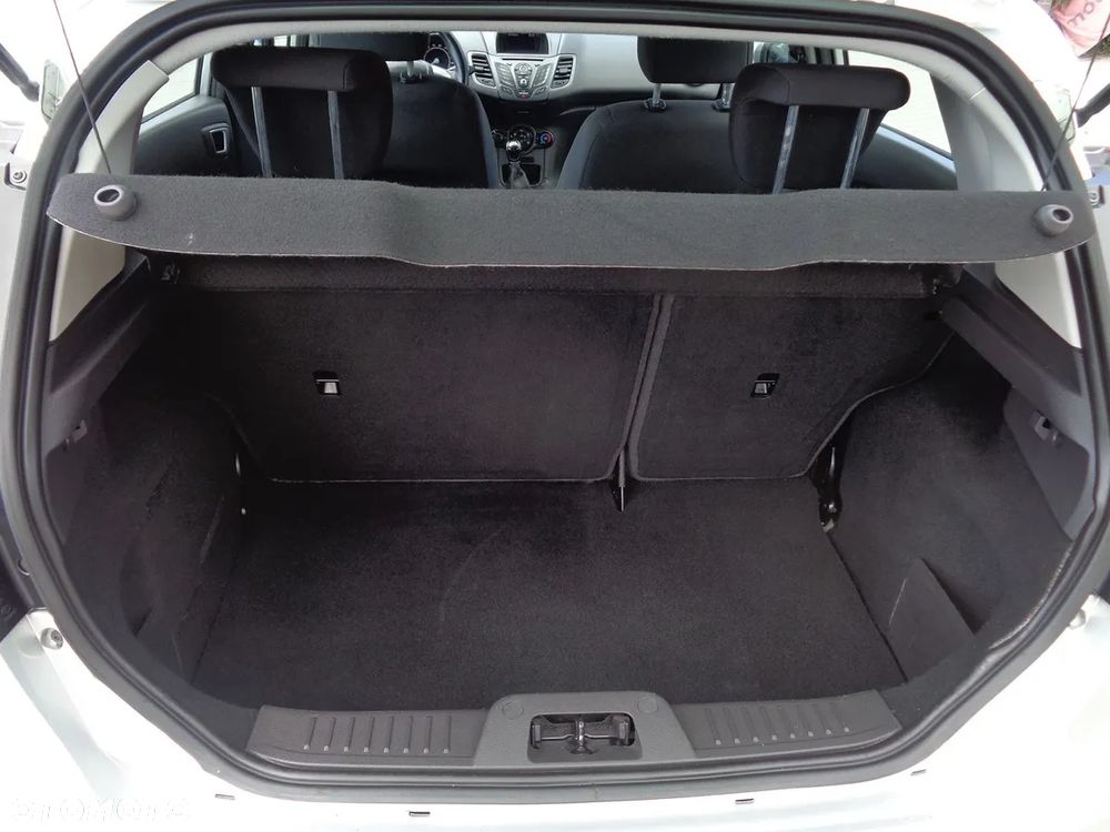Ford Fiesta - 9