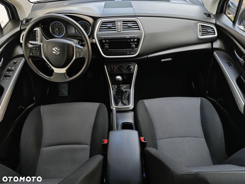 Suzuki SX4 S-Cross 1.6 VVT 4x2 Comfort - 33
