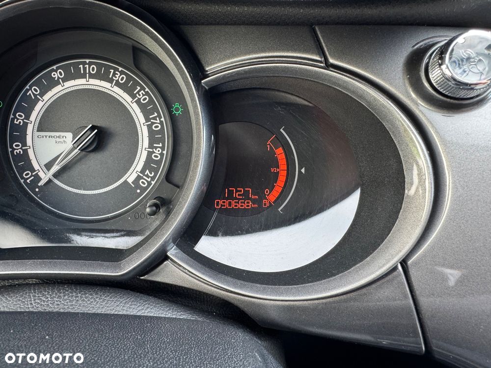 Citroën C3 1.2 PureTech Exclusive - 6