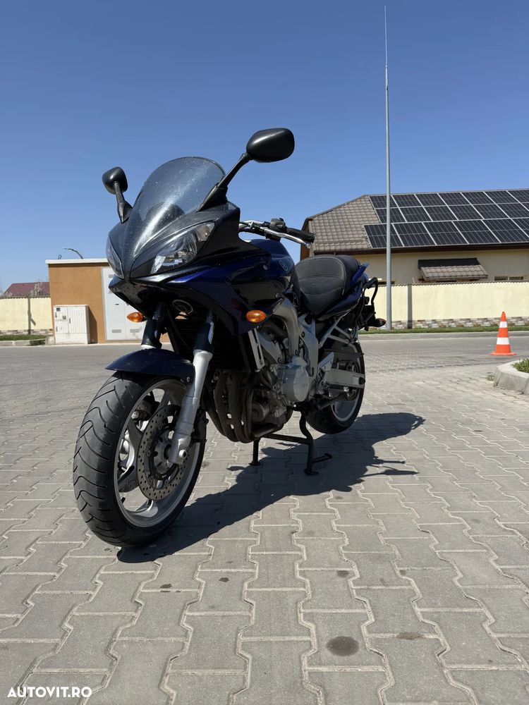 Yamaha FZ-6S Fazer - 6