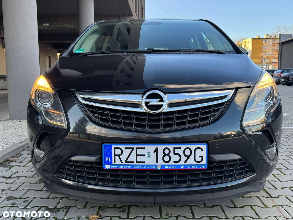 Opel Zafira Tourer 1.4 Turbo Business Edition - 4