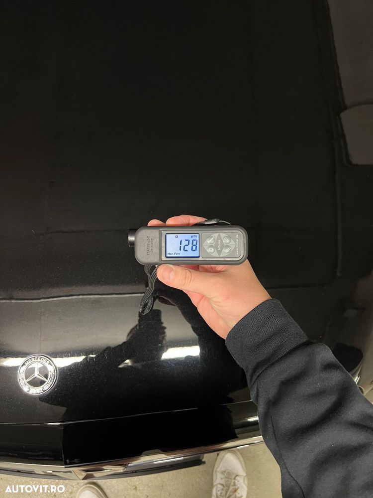 Mercedes-Benz E 220 d T 9G-TRONIC AMG Line - 9