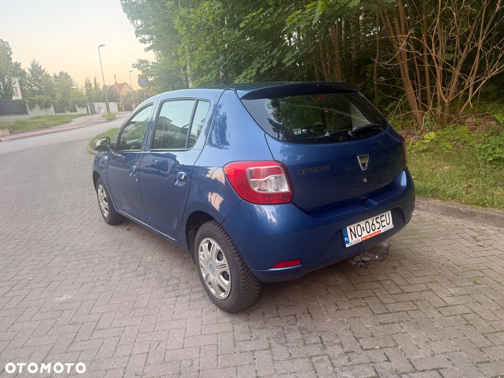 Dacia Sandero 1.2 16V 75 Laureate - 5