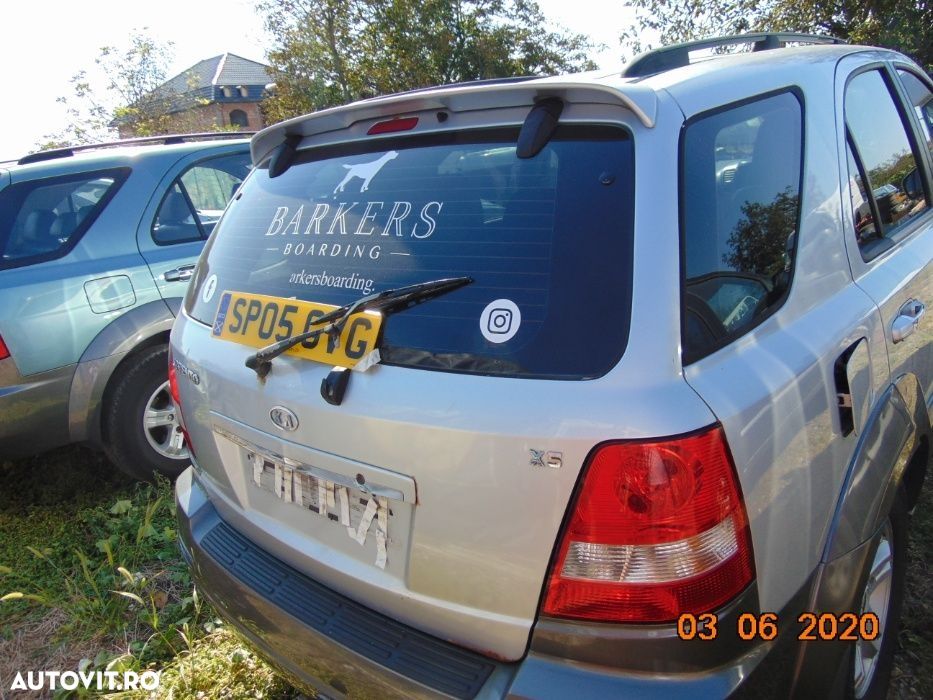 Haion Kia Sorento 2002-2009 haion cu luneta dezmembrez Kia Sorento 2.5 - 3