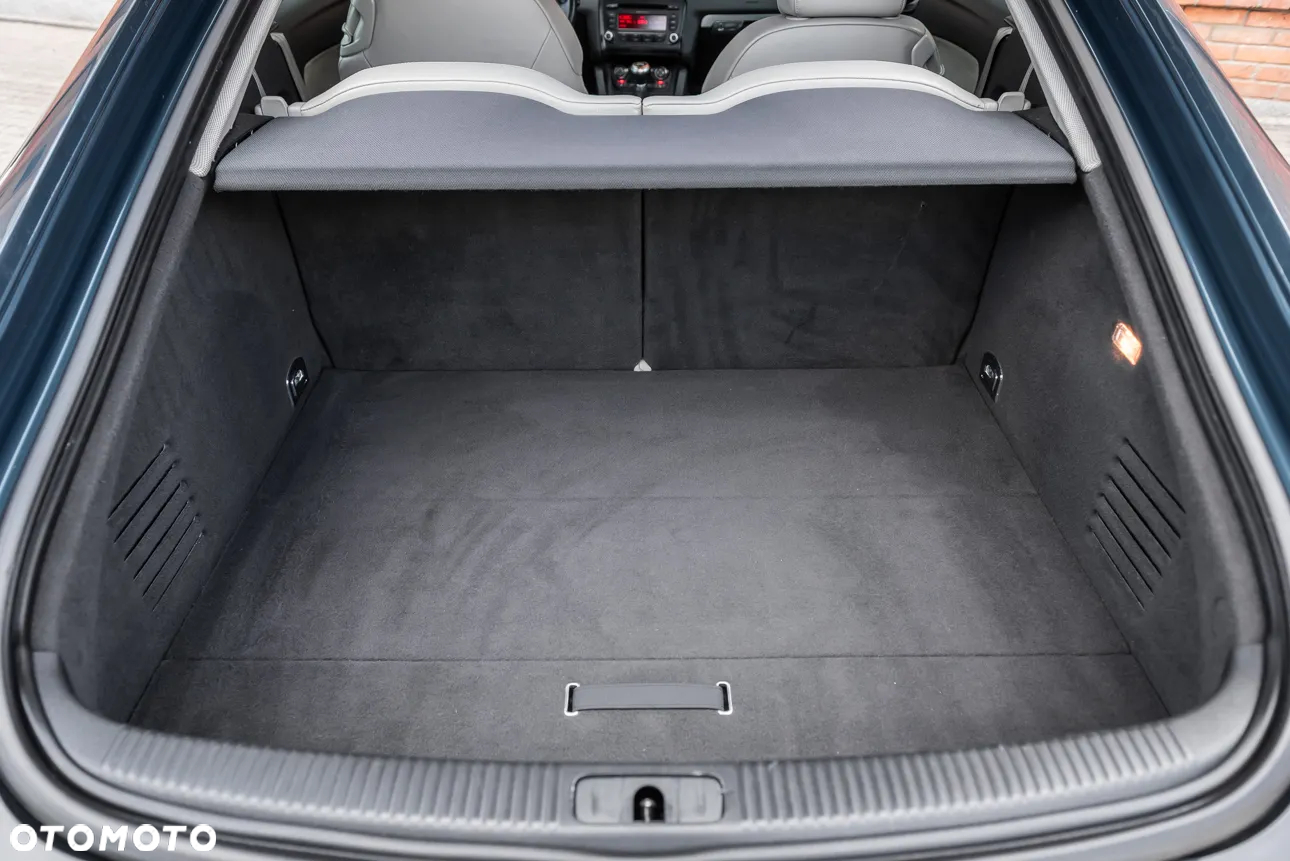 Audi TT Coupé - 23