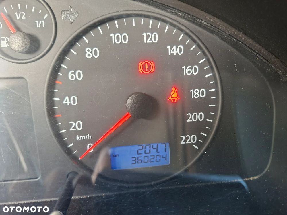 Volkswagen Transporter - 21