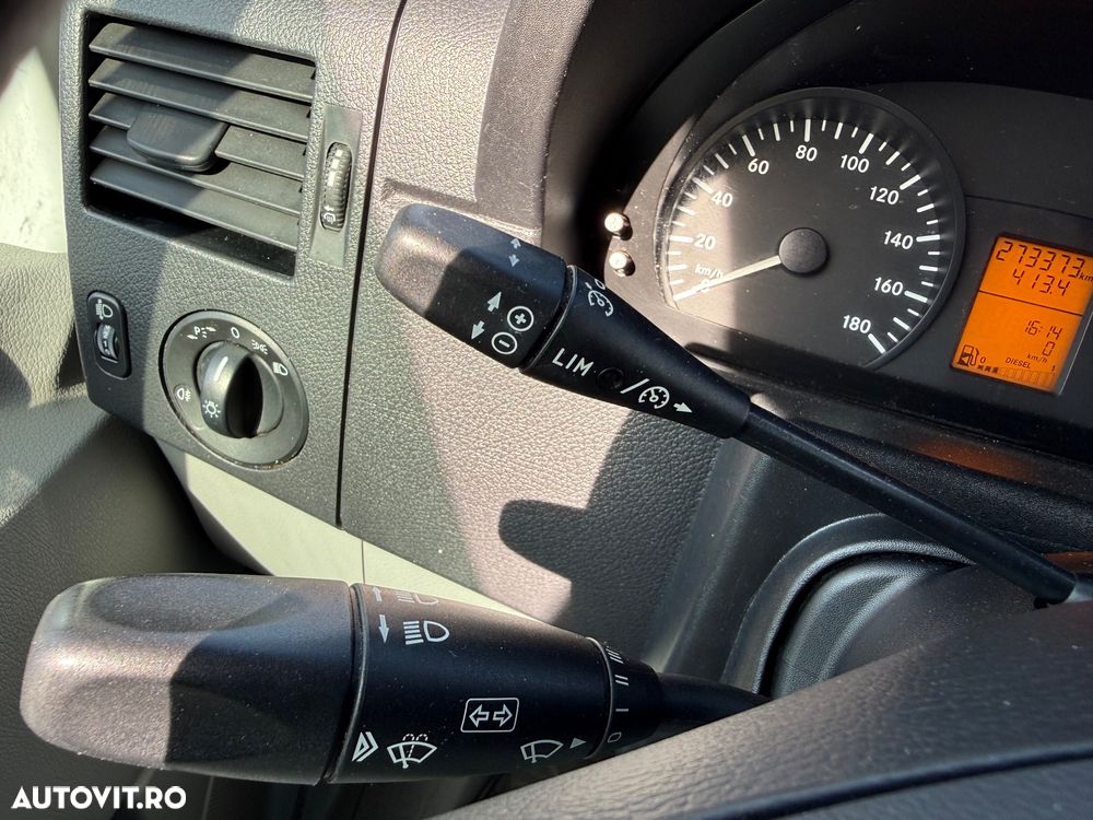 Mercedes-Benz Sprinter - 18